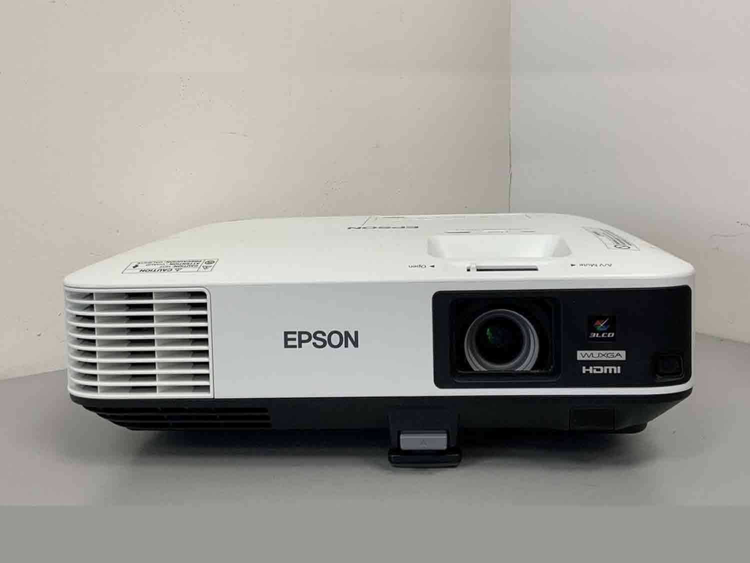 Epson EB-2265U Wireless Full HD WUXGA 3LCD Projector