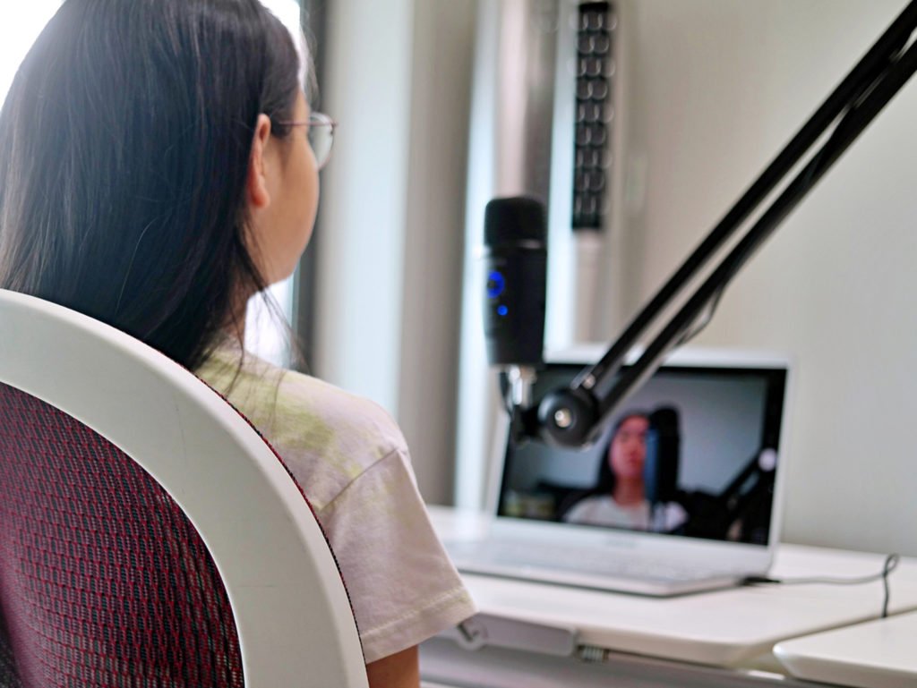 BOYA BY-BA20 Spring-Loaded Microphone Suspension Boom Arm Table Stand ...