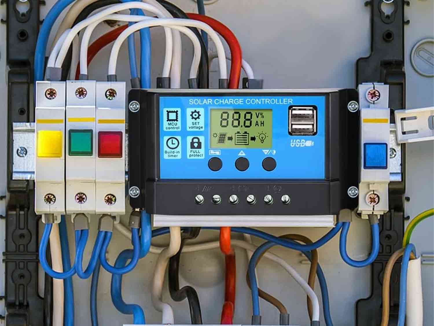 Anern 30A Solar Charge Controller 12V/24V